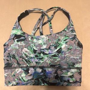 NWOT Lululemon sports bra O